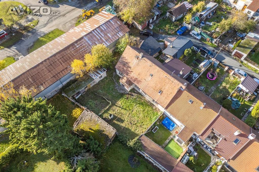 Foto inzerátu RD 3+kk zastavěná plocha 113 m2, užitná 229 m2,zahrada 344 m2,dobrá lokalita k rekonstrukci, Dobšic