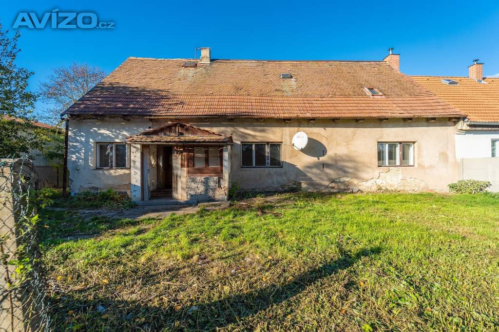 Foto inzerátu RD 3+kk zastavěná plocha 113 m2, užitná 229 m2,zahrada 344 m2,dobrá lokalita k rekonstrukci, Dobšic