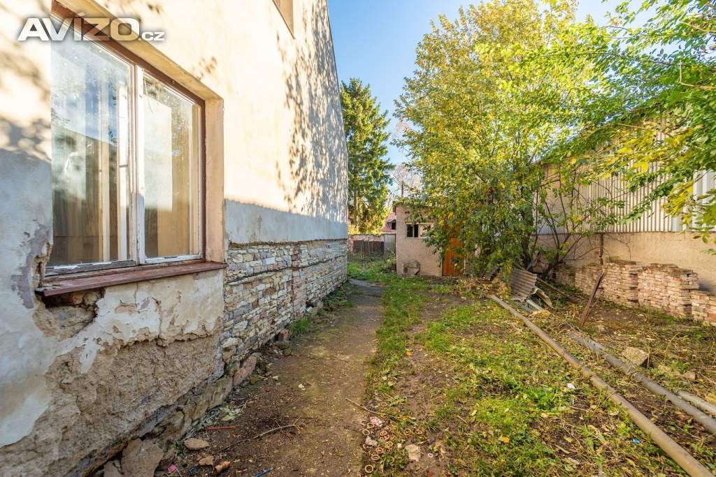 Foto inzerátu RD 3+kk zastavěná plocha 113 m2, užitná 229 m2,zahrada 344 m2,dobrá lokalita k rekonstrukci, Dobšic