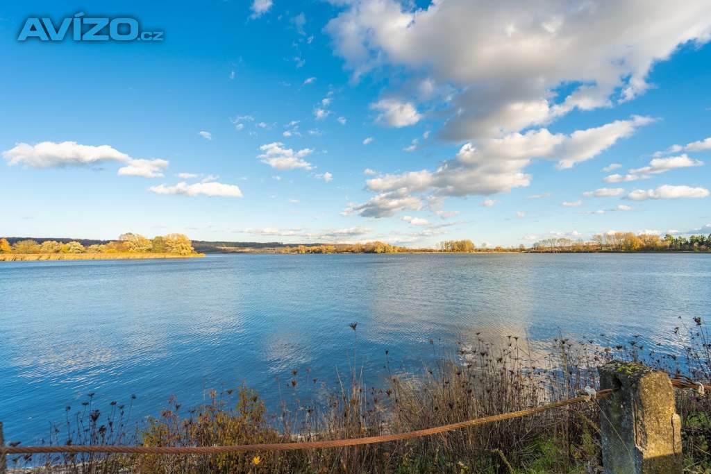 Foto inzerátu RD 3+kk zastavěná plocha 113 m2, užitná 229 m2,zahrada 344 m2,dobrá lokalita k rekonstrukci, Dobšic