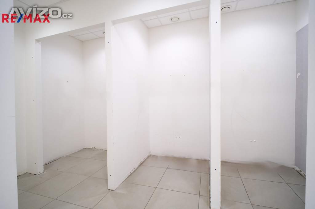 Foto inzerátu Pronájem Obchodní prostory 550 m2, tř. Těreškovové, Karviná-Mizerov