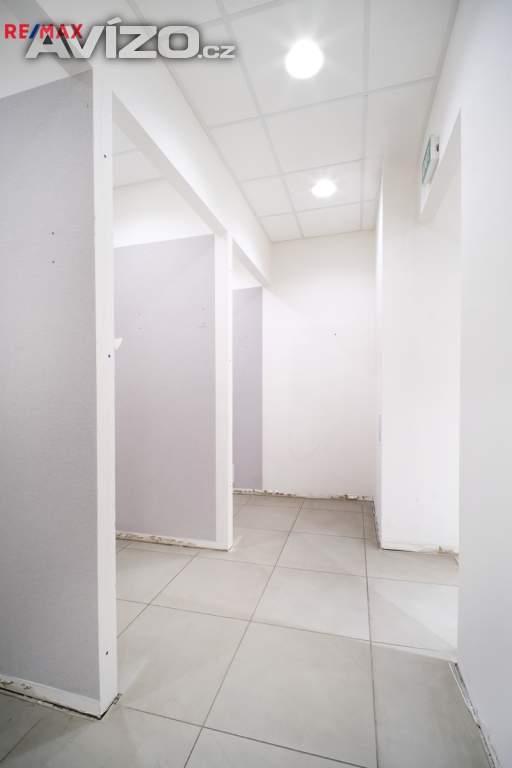 Foto inzerátu Pronájem Obchodní prostory 550 m2, tř. Těreškovové, Karviná-Mizerov