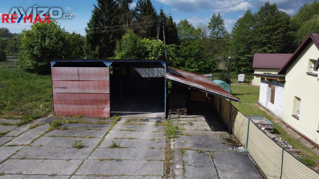 Foto inzerátu Prodej výrobní haly 950 m², pozemek 6 613 m² Malé Kunčice (Kończyce Małe)