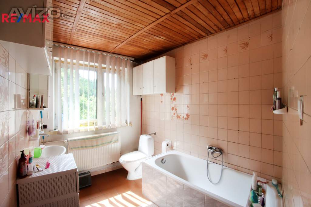 Foto inzerátu Prodej výrobní haly 950 m², pozemek 6 613 m² Malé Kunčice (Kończyce Małe)