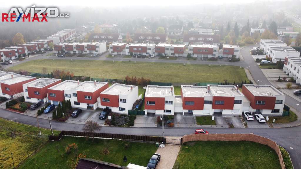 Foto inzerátu Prodej luxusního řadového domu 5+kk, ul. Před Lanovkou, Ostrava – Muglinov