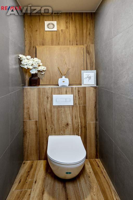 Foto inzerátu Prodej zrekonstruovaného bytu 3+1 v os. vlastnictví, Jana Maluchy Ostrava-Dubina