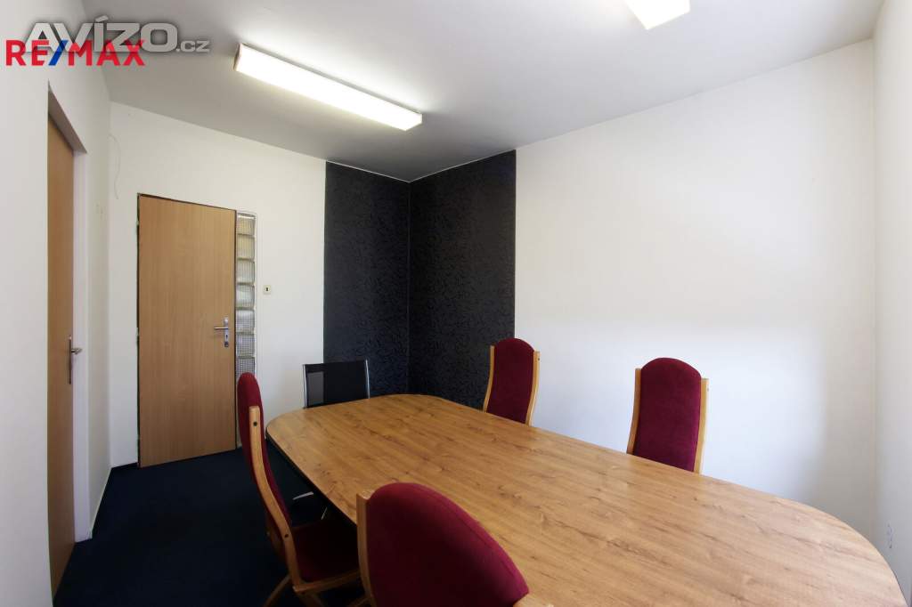 Foto inzerátu Pronájem Kanceláří 27 m2, Místecká, Ostrava-Vítkovice