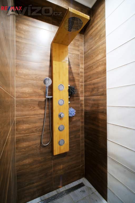 Foto inzerátu Areál pro agroturistiku, terapie, chov, hospodaření, pastevectví v Beskydech