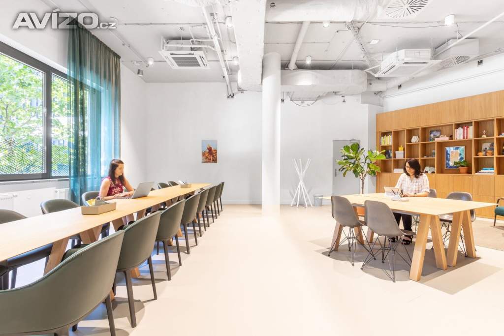 Pronájem kanceláře, 120 m² - Praha - Karlín