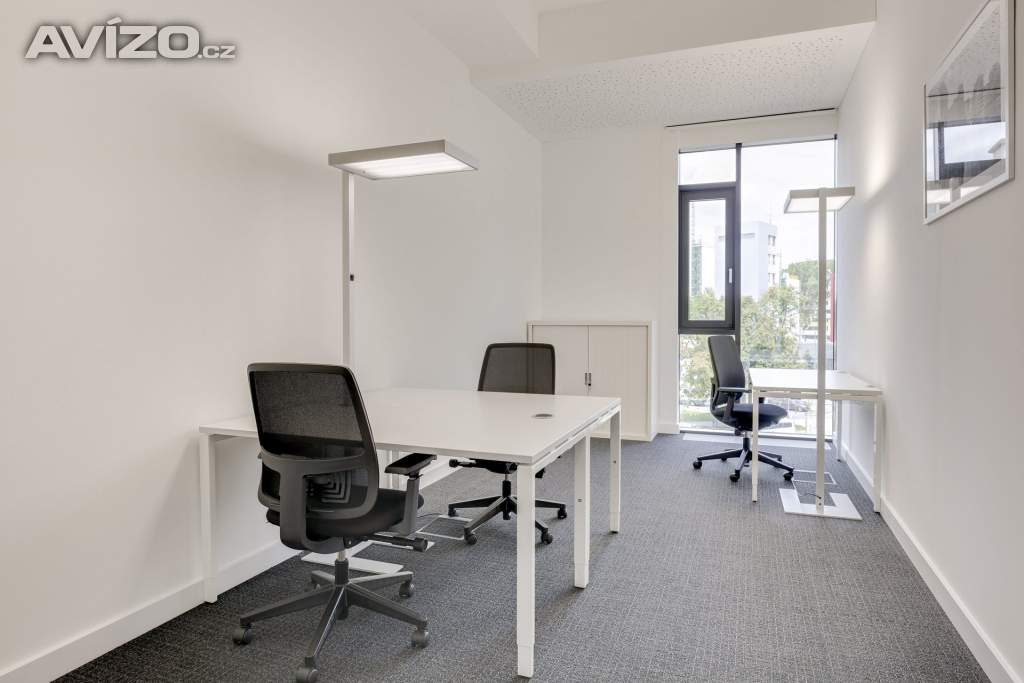 Pronájem kanceláře, 60 m² - Praha - Holešovice
