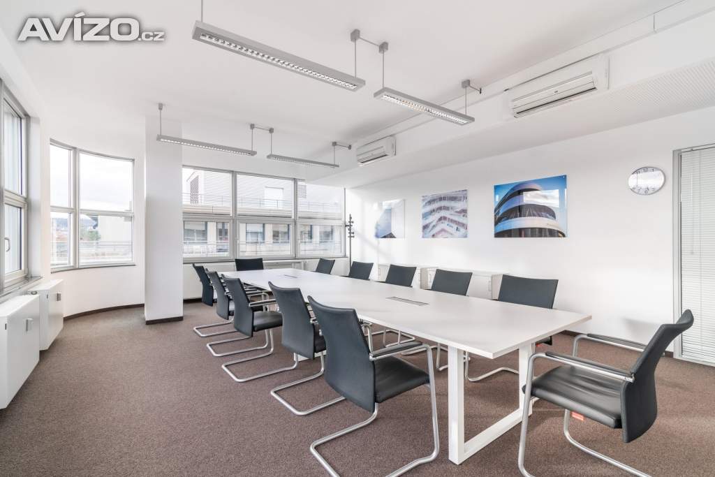 Pronájem kanceláře, 110 m² - Praha - Holešovice