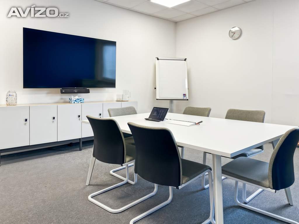 Foto inzerátu Otevřené kancelářské prostory pro 10 osob v HQ Laso