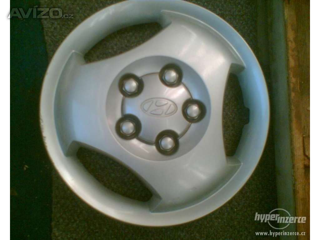 Hyundai:originál poklice,14palcu