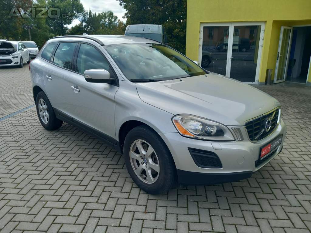 Volvo XC60 2,4D5 158kw 4x4 PO ROZVODECH