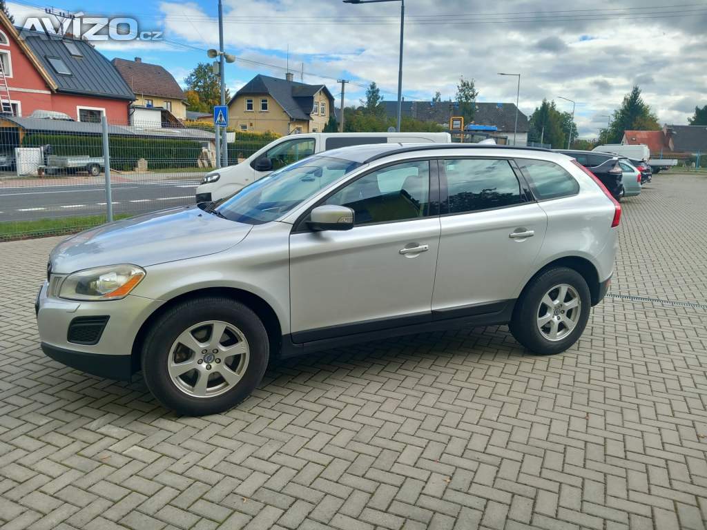 Foto inzerátu Volvo XC60 2,4D5 158kw 4x4 PO ROZVODECH