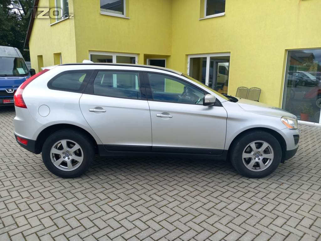 Foto inzerátu Volvo XC60 2,4D5 158kw 4x4 PO ROZVODECH