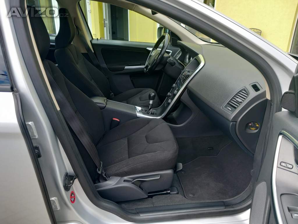 Foto inzerátu Volvo XC60 2,4D5 158kw 4x4 PO ROZVODECH