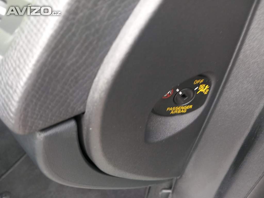 Foto inzerátu Volvo XC60 2,4D5 158kw 4x4 PO ROZVODECH