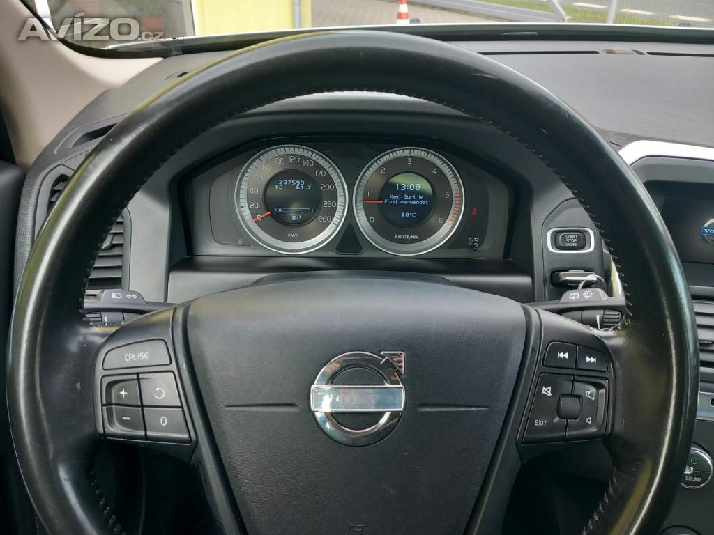 Foto inzerátu Volvo XC60 2,4D5 158kw 4x4 PO ROZVODECH