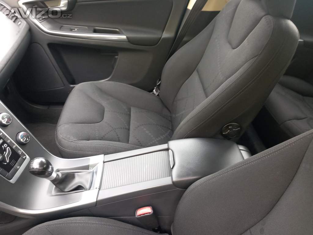 Foto inzerátu Volvo XC60 2,4D5 158kw 4x4 PO ROZVODECH