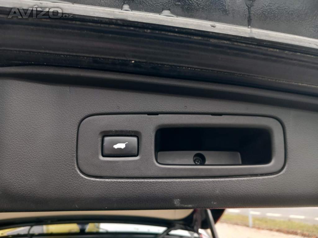 Foto inzerátu Honda CR-V 2,2 i-DTEC 4x4 EXECUTIVE  NAVI