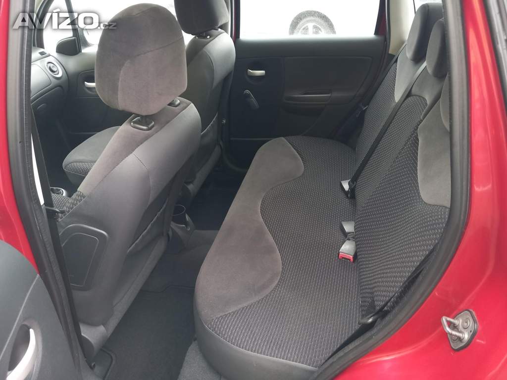 Foto inzerátu Citroën C3 1,4i KLIMA NOVÁ STK BEZ KOROZE