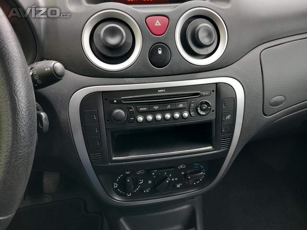 Foto inzerátu Citroën C3 1,4i KLIMA NOVÁ STK BEZ KOROZE