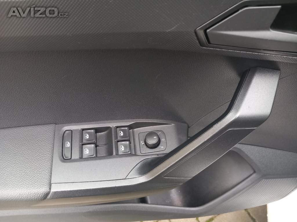 Foto inzerátu Seat Ibiza POUZE 29t.KM! ODPOČET ! 1.MAJ.