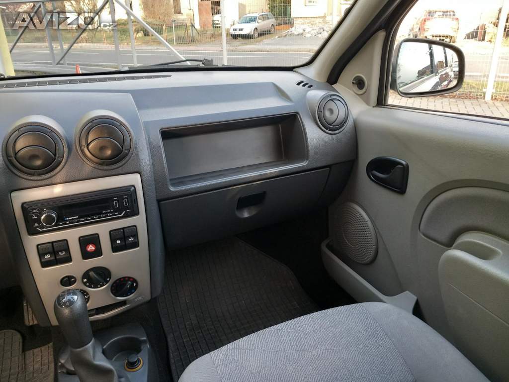 Foto inzerátu Dacia Logan 1,4i ČR  NOVÉ ROZVODY + PNEU