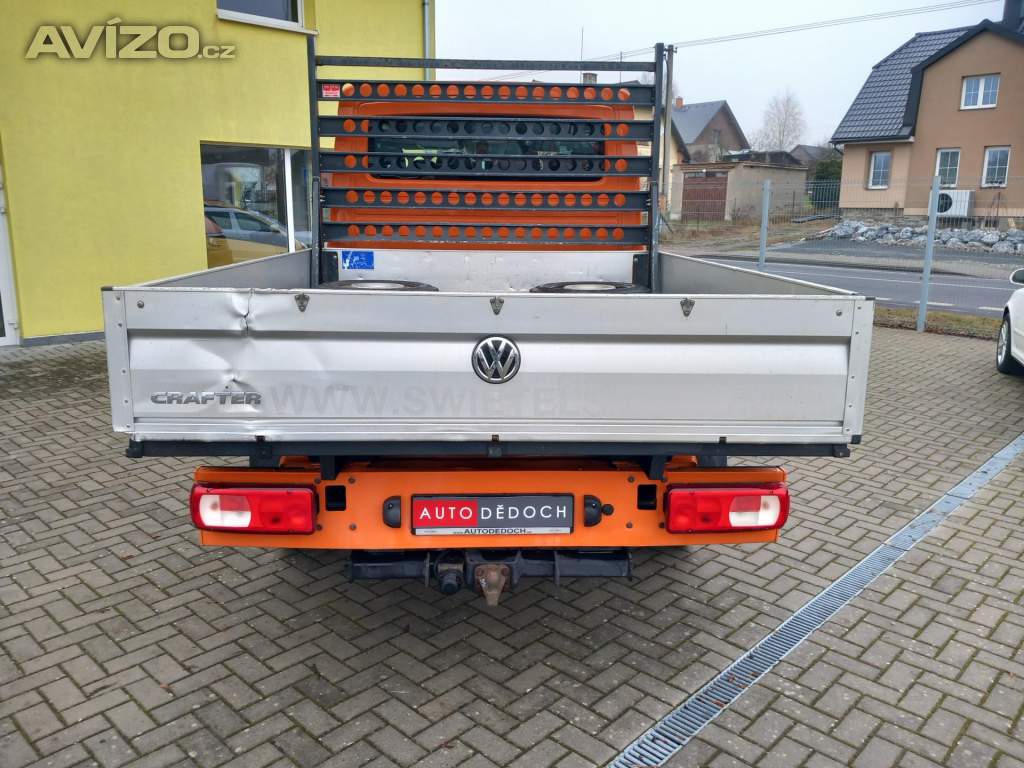 Foto inzerátu Volkswagen Crafter 2,0TDi 103kw 7 MÍST ,ODPOČET !