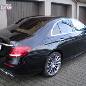 Foto inzerátu Mercedes-Benz Třídy E 220 D AMG 1.maj., ČR, NEHAVAROVANÉ !!!
