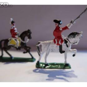 Foto inzerátu Cínoví - vojáčci, indiáni, rytíři a další