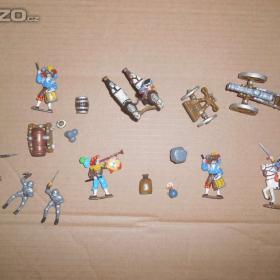Foto inzerátu Cínové figurky - vojáčci, indiáni, rytíři a další