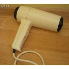 Fotka k inzerátu Fén na vlasy 580 W / 17424157
