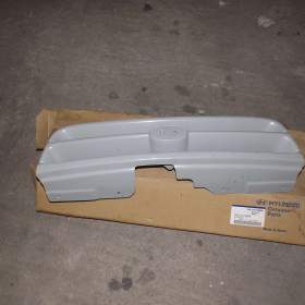 Foto inzerátu Hyundai PONY - maska nepoužitá