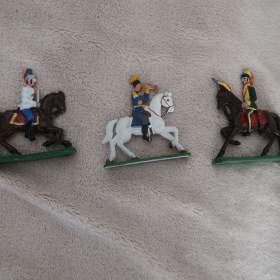 Foto inzerátu CÍNOVÍ VOJÁČCI