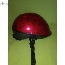 Fotka k inzerátu prodej dětské cyklo helmy -  nepoškozené a nevyužité / 13306420