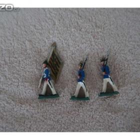 Foto inzerátu vojáci - vojáčci - cínové figurky