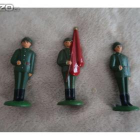 Foto inzerátu vojáci - vojáčci - cínové figurky