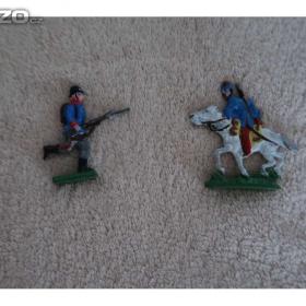 Foto inzerátu vojáci - vojáčci - cínové figurky