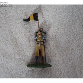 Foto inzerátu Cínové figurky - vojáčci, indiáni, rytíři a další