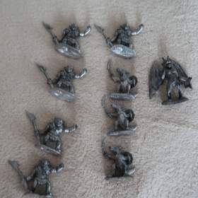 Foto inzerátu Cínové figurky - vojáčci, indiáni, rytíři a další