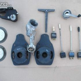 Foto inzerátu blatníky  Fiat 125P, čelo Ś1000, různé startery, altíky, ráfky, hydr čerpadla a další