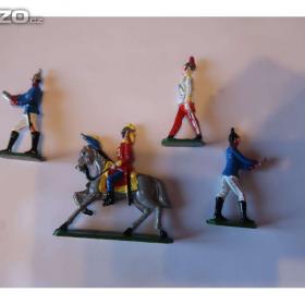 Foto inzerátu vojáci - vojáčci - cínové figurky