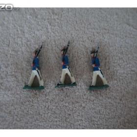 Foto inzerátu vojáci - vojáčci - cínové figurky