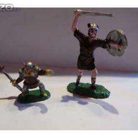 Foto inzerátu vojáci - vojáčci - cínové figurky