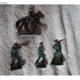 Foto inzerátu CÍNOVÍ VOJÁČCI