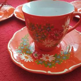 Fotka k inzerátu Prodám sadu ručně malovaných hrníčků / 17815734