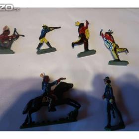 Foto inzerátu cínoví vojáčci