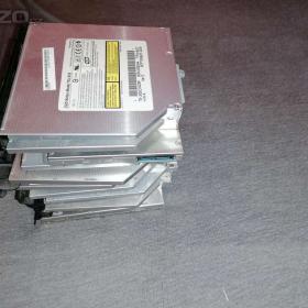 Foto inzerátu SATA DVD+/-RW mechaniky do NB